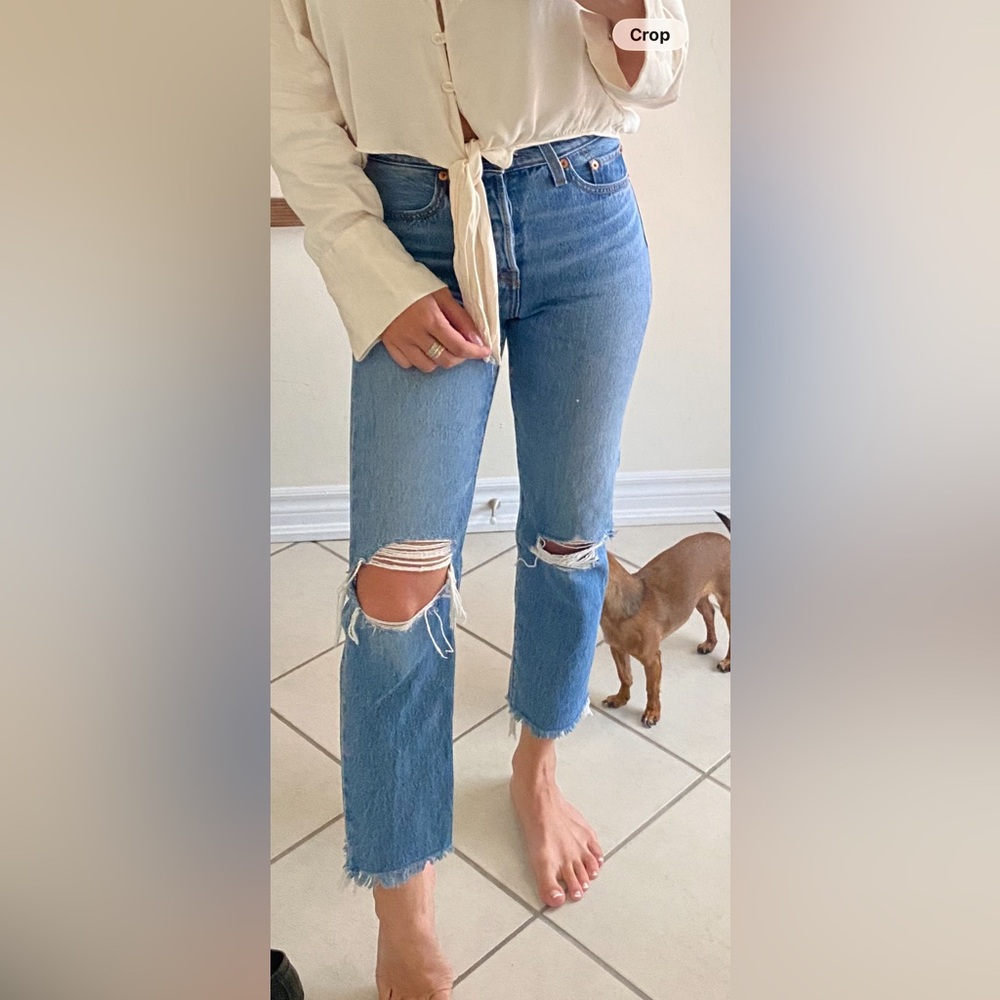 Levi’s Wedgie Straight Leg Ripped Jeans